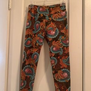 LuLaRoe one size leggings